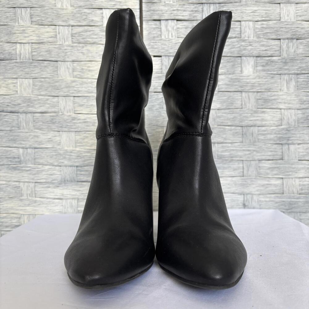 UNISA UNMIOLA 7M Black Faux Leather Pointed‎ Toe Stiletto Heel Ankle Booties